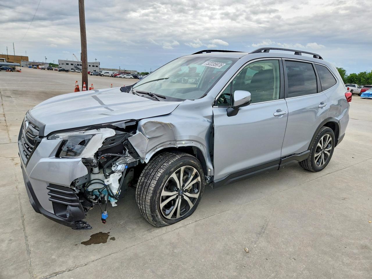 2022 SUBARU FORESTER