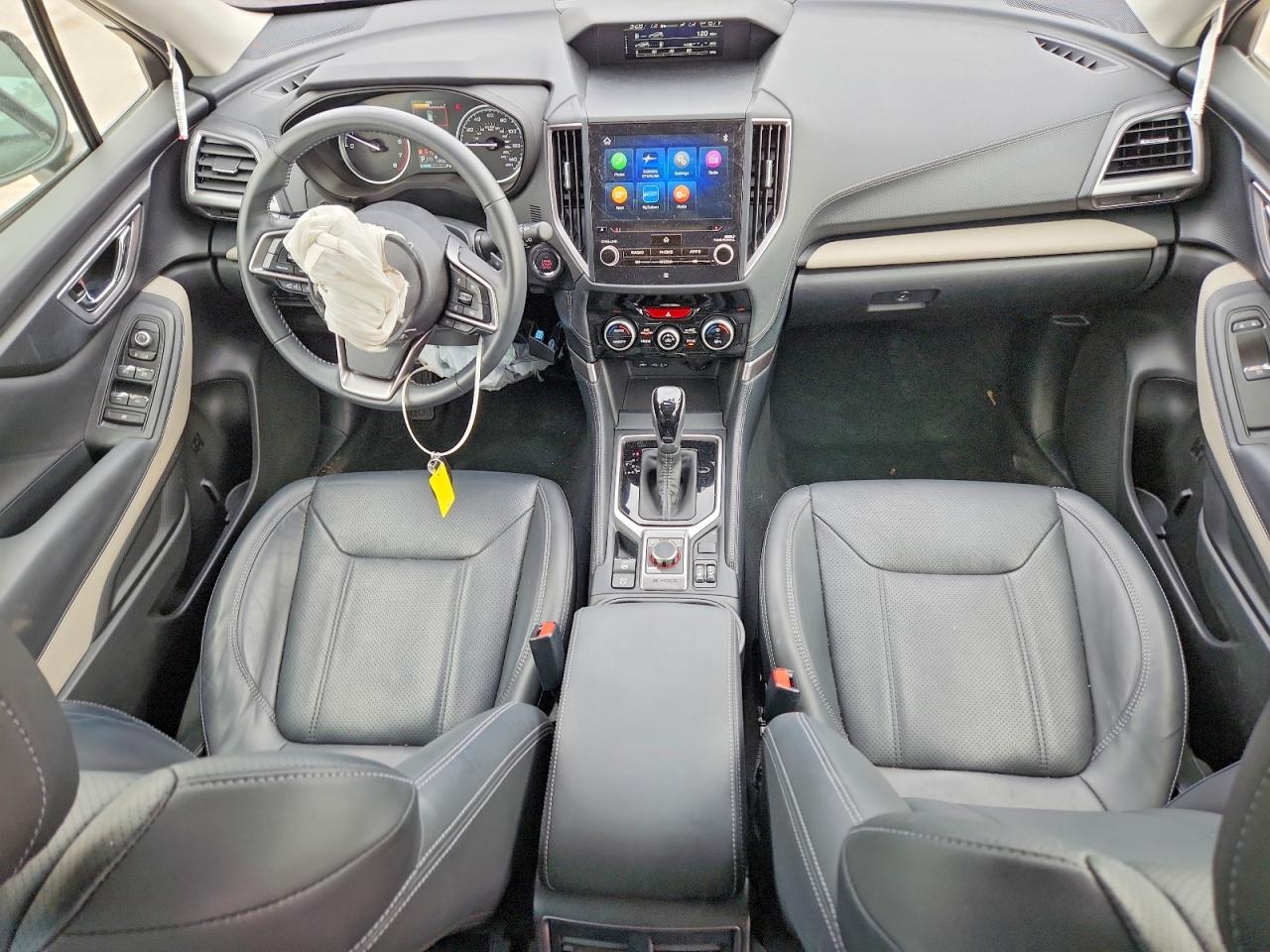 2022 SUBARU FORESTER