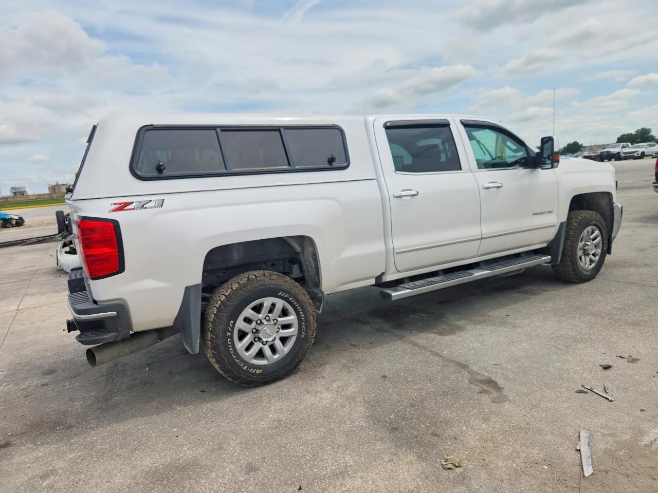 2018 CHEVROLET SILVERADO
