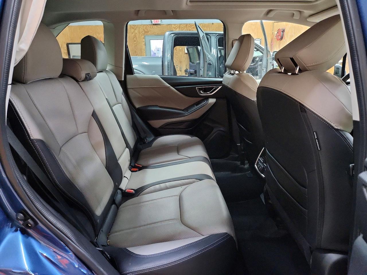 2022 SUBARU FORESTER