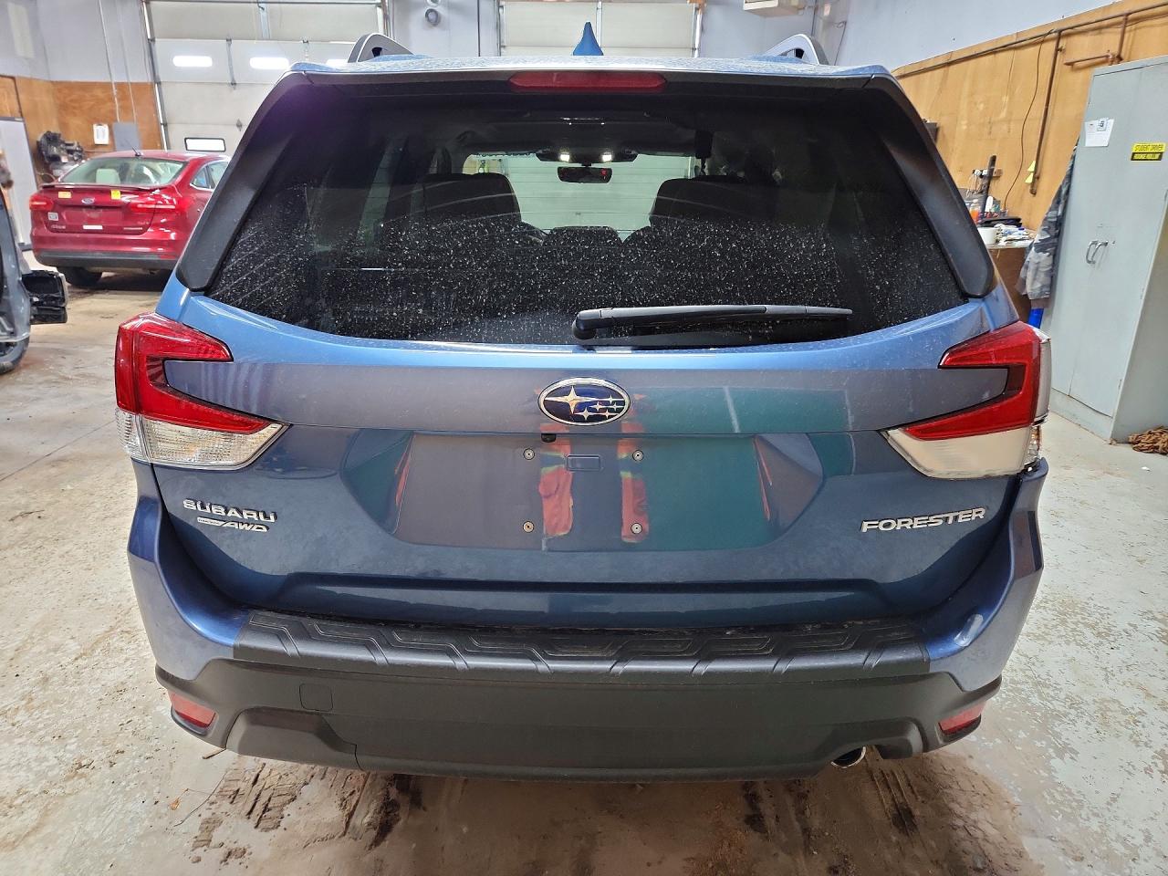 2022 SUBARU FORESTER