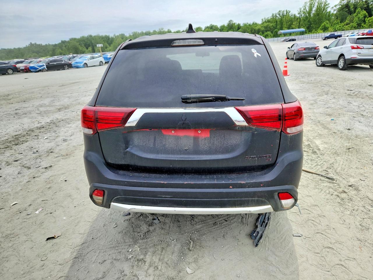 2018 MITSUBISHI OUTLANDER