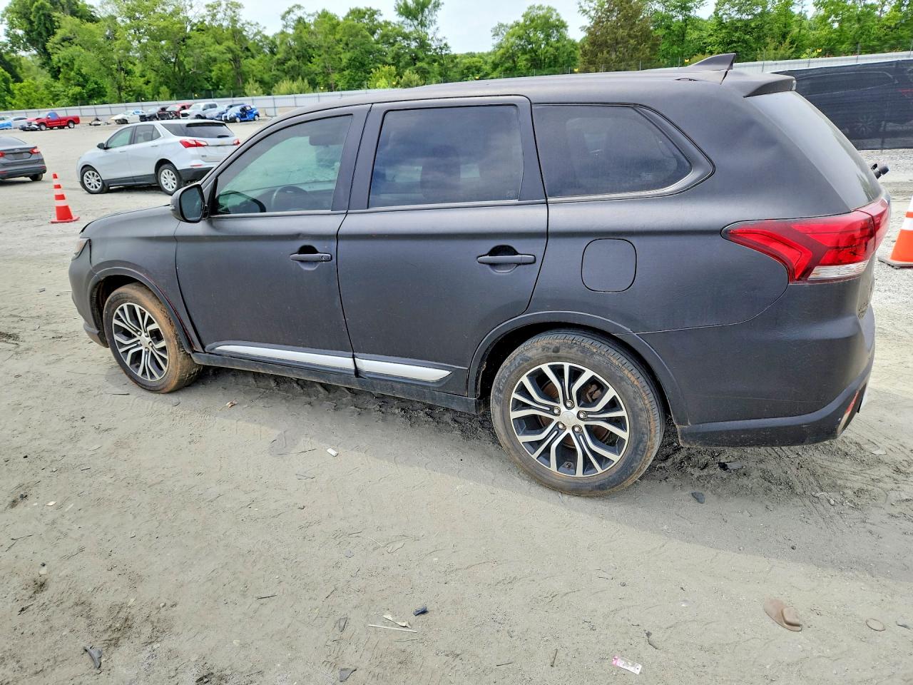 2018 MITSUBISHI OUTLANDER
