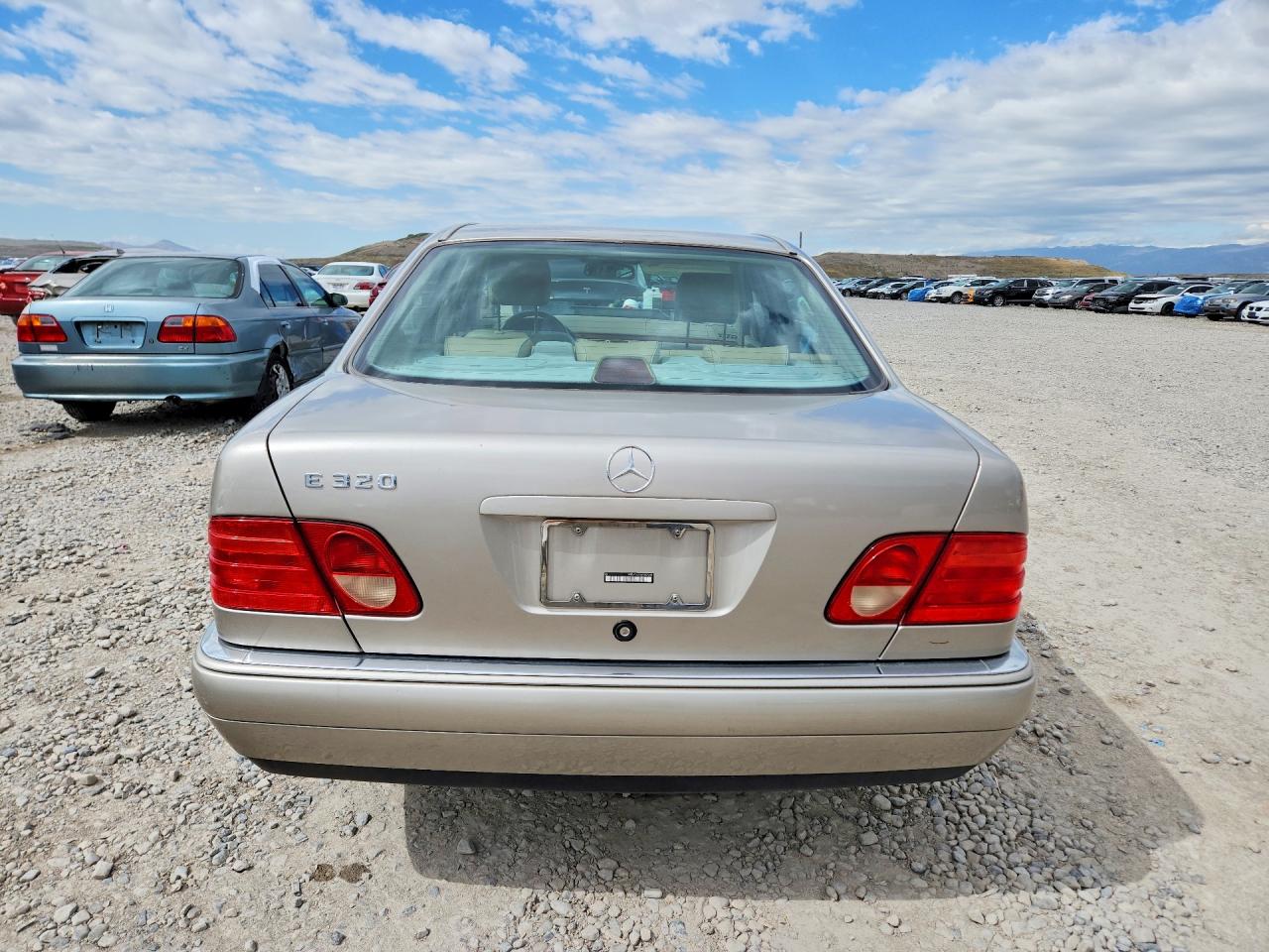 1998 MERCEDES-BENZ E-CLASS