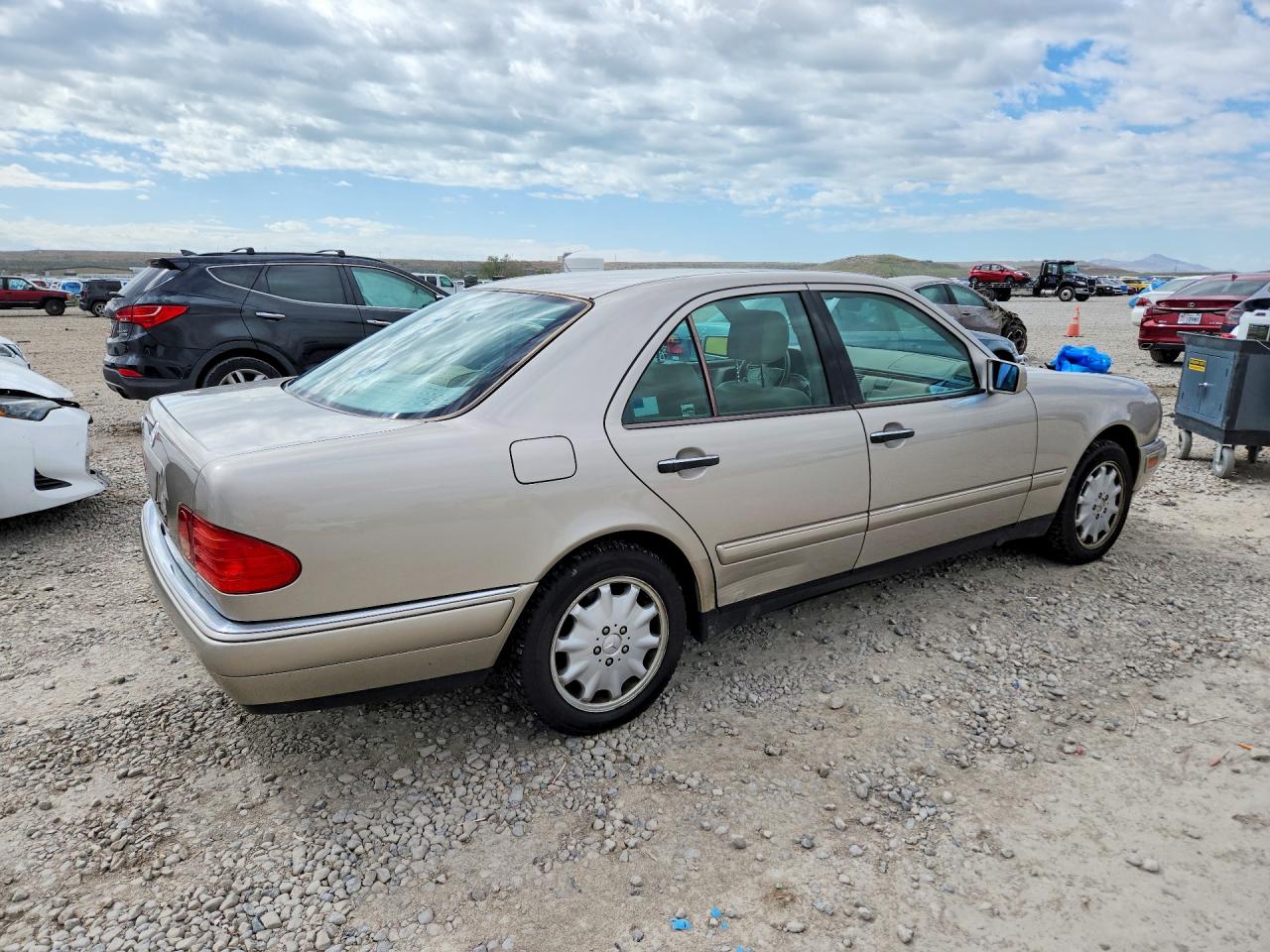 1998 MERCEDES-BENZ E-CLASS