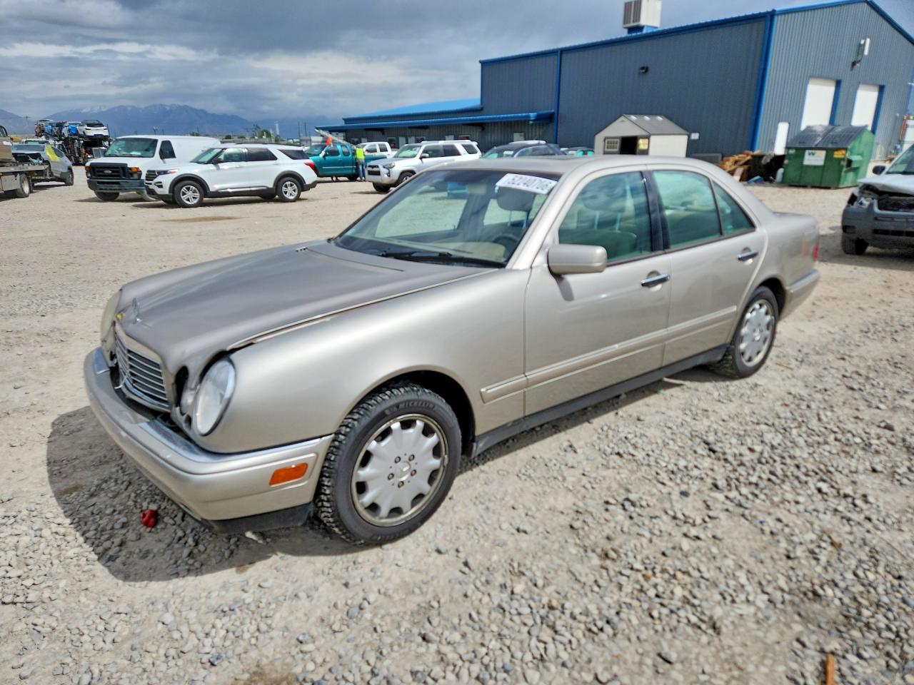 1998 MERCEDES-BENZ E-CLASS