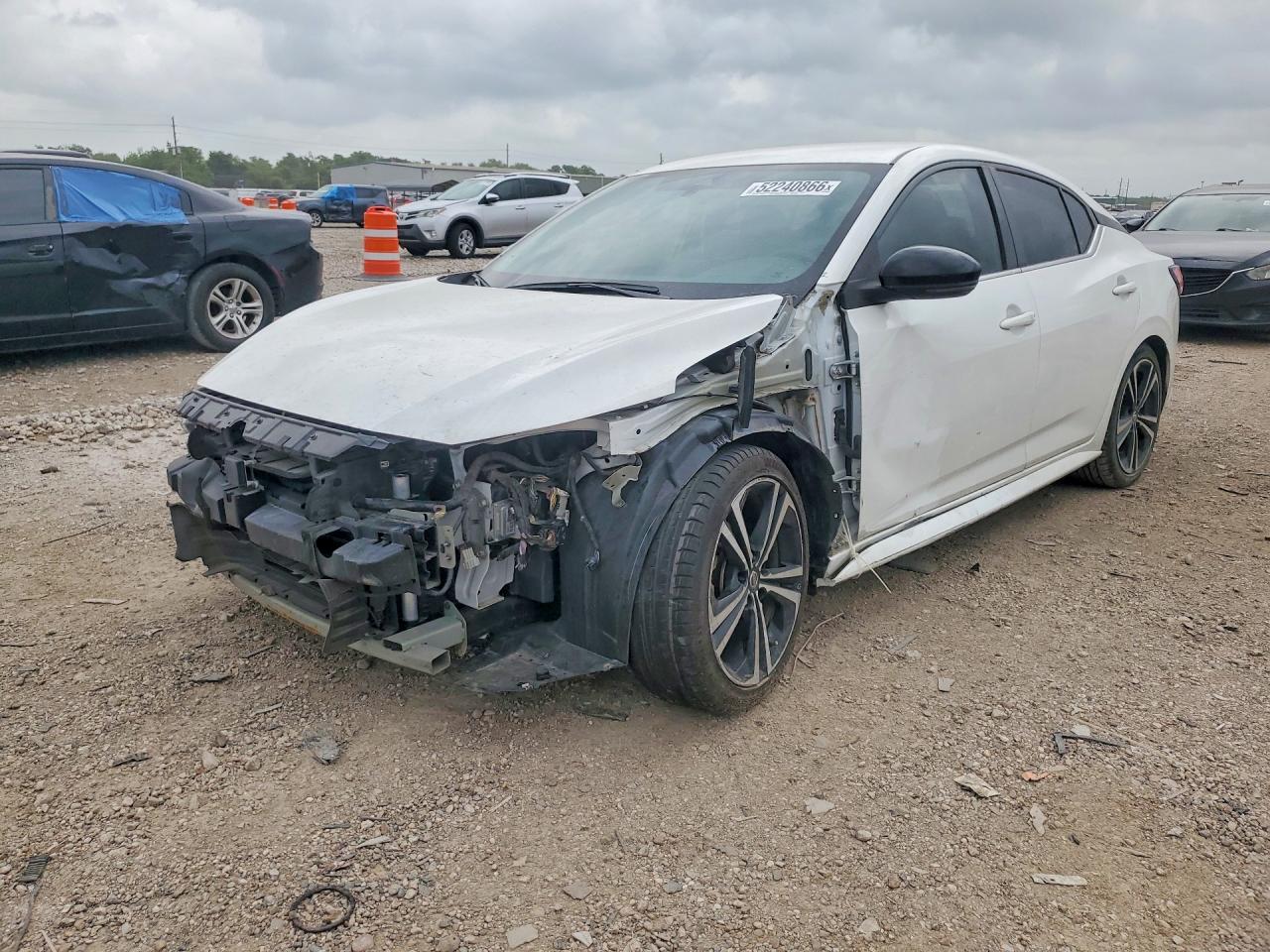 2022 NISSAN SENTRA
