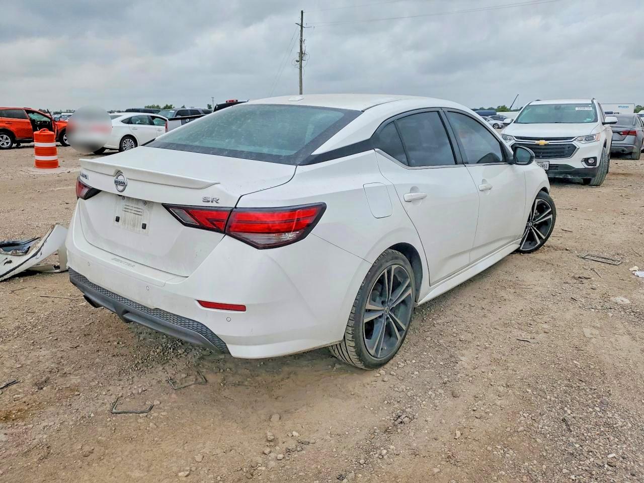 2022 NISSAN SENTRA