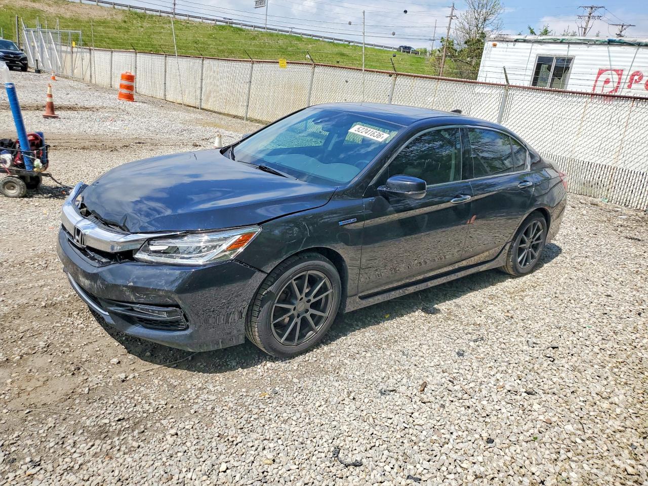2017 HONDA ACCORD