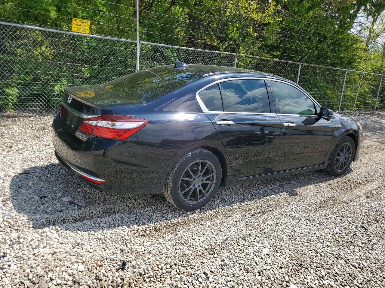 2017 HONDA ACCORD