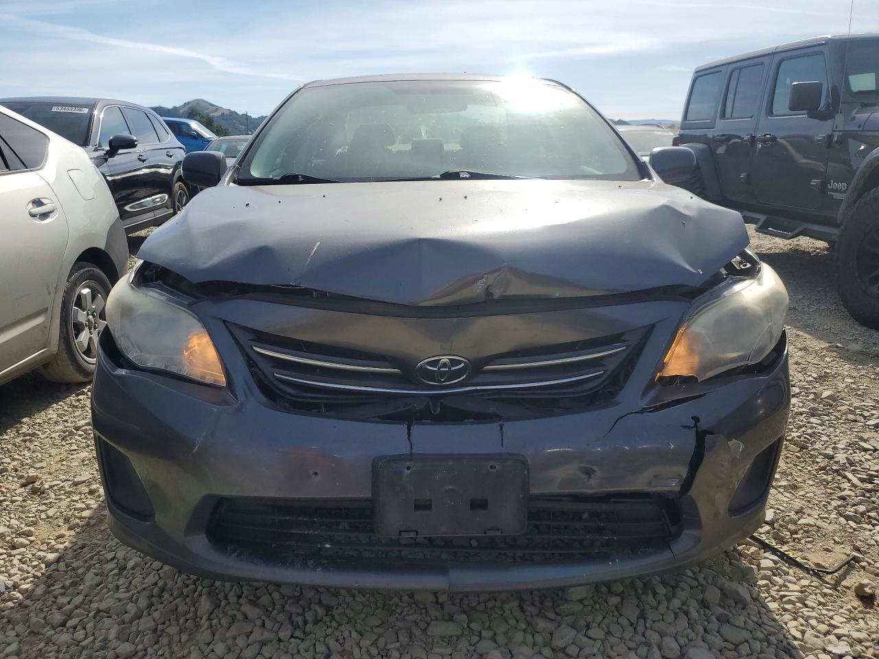 2013 TOYOTA COROLLA