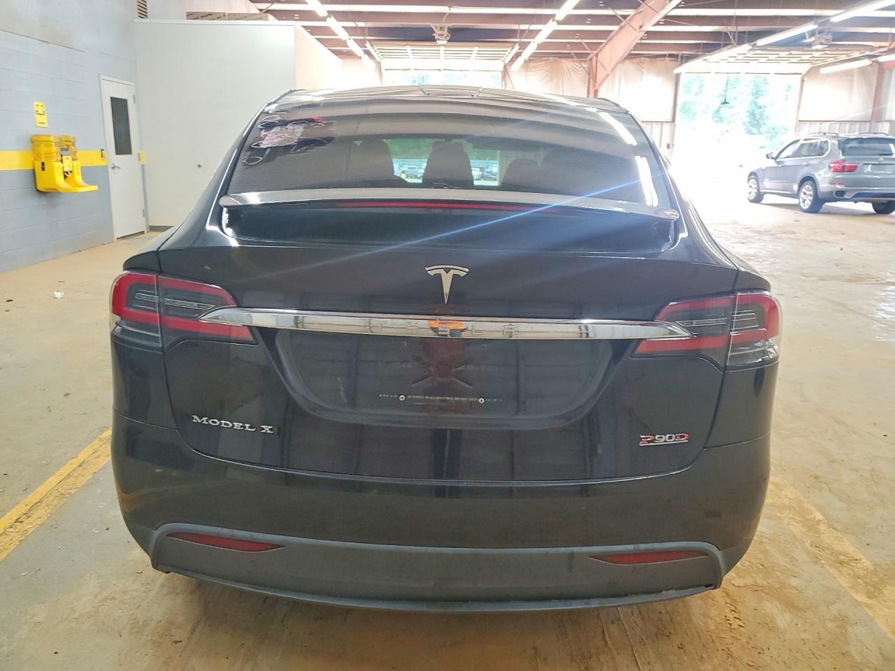 2016 TESLA MODEL X