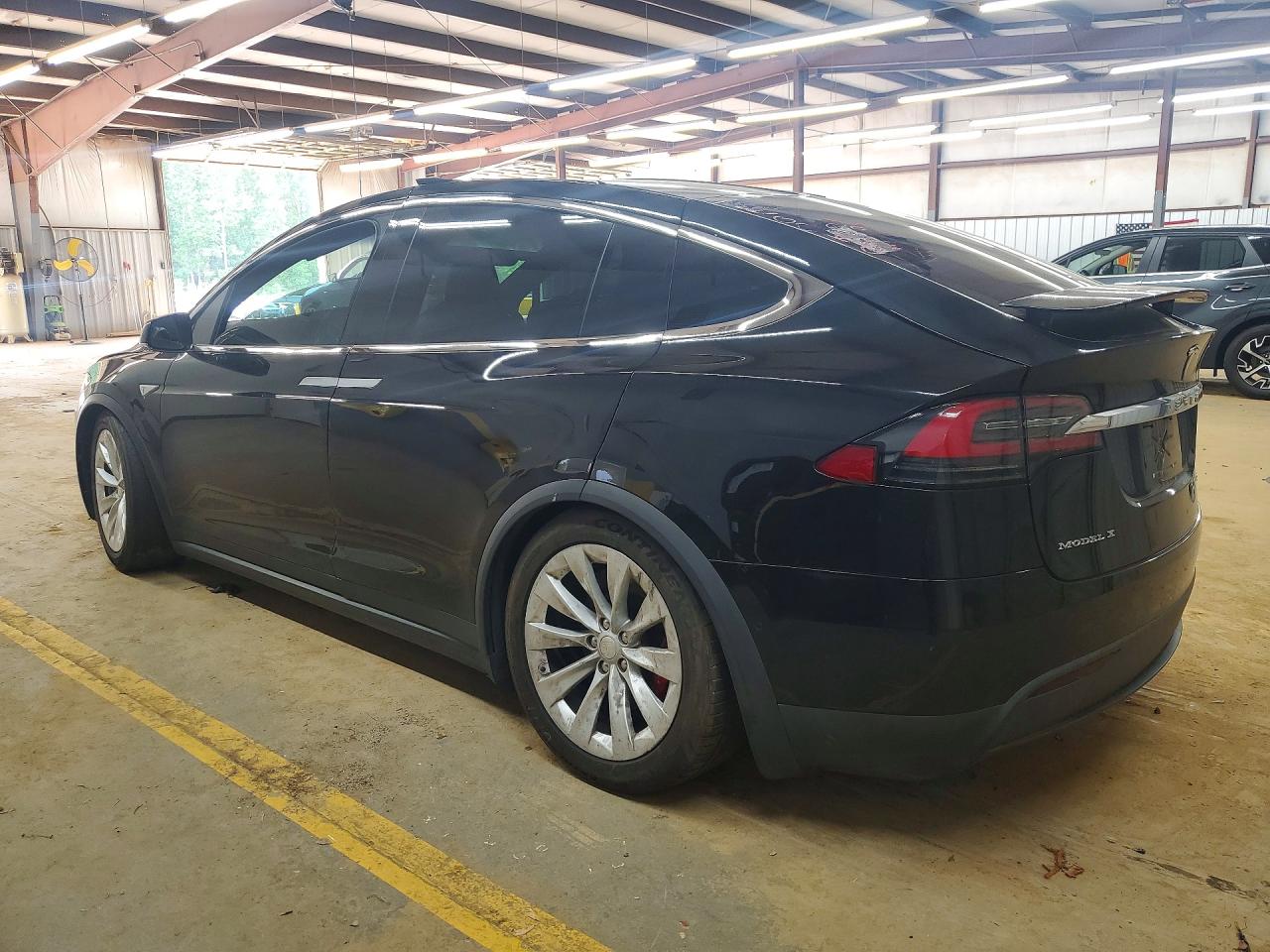 2016 TESLA MODEL X