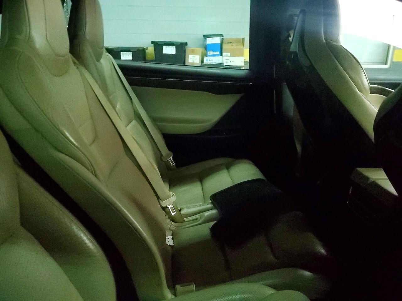2016 TESLA MODEL X