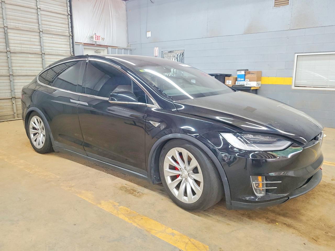 2016 TESLA MODEL X