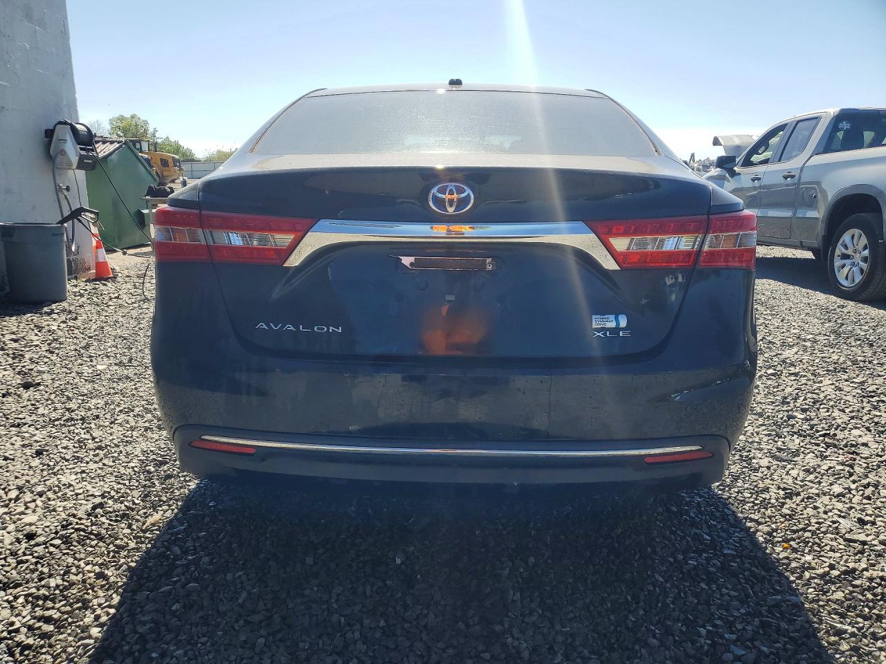 2016 TOYOTA AVALON