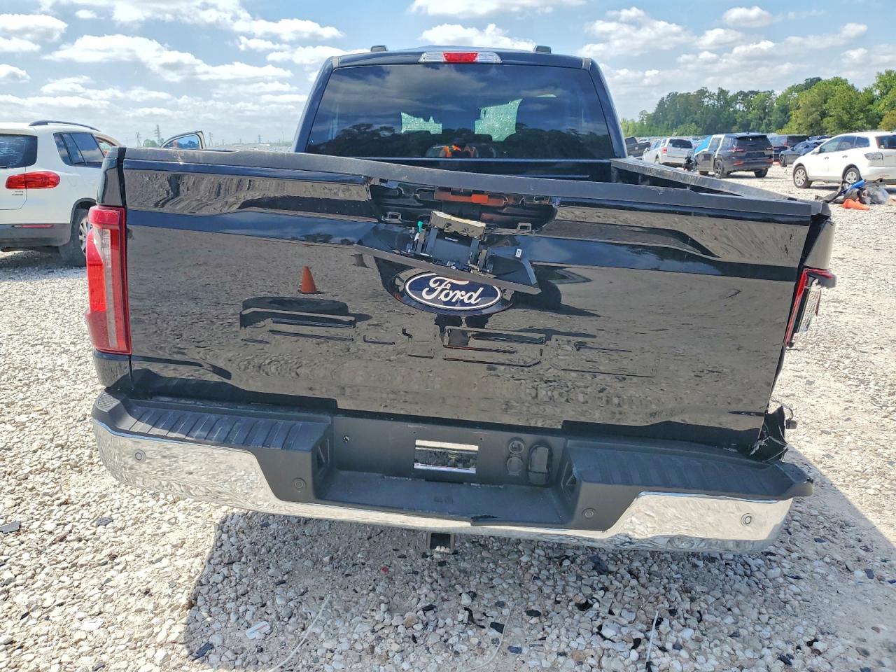 2025 FORD F150