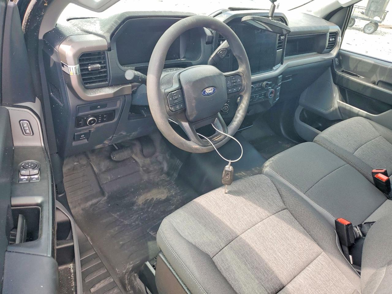 2025 FORD F150