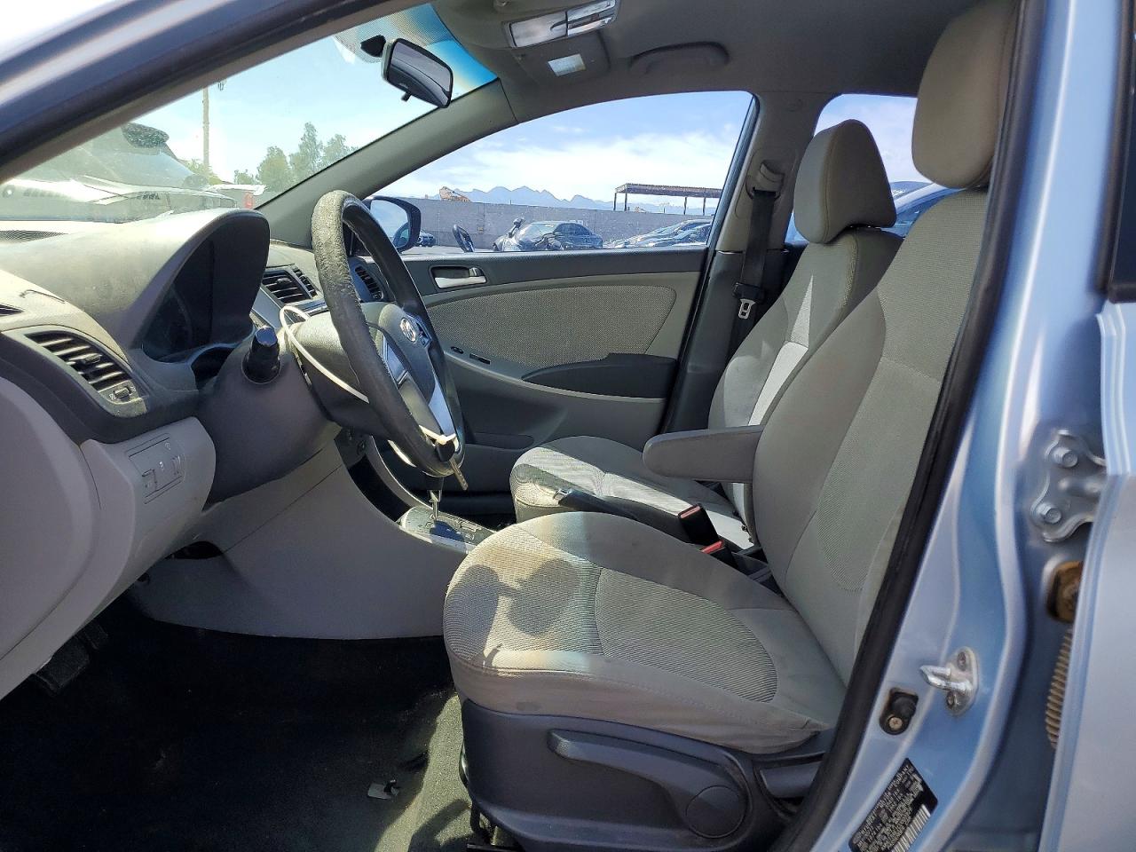 2012 HYUNDAI ACCENT