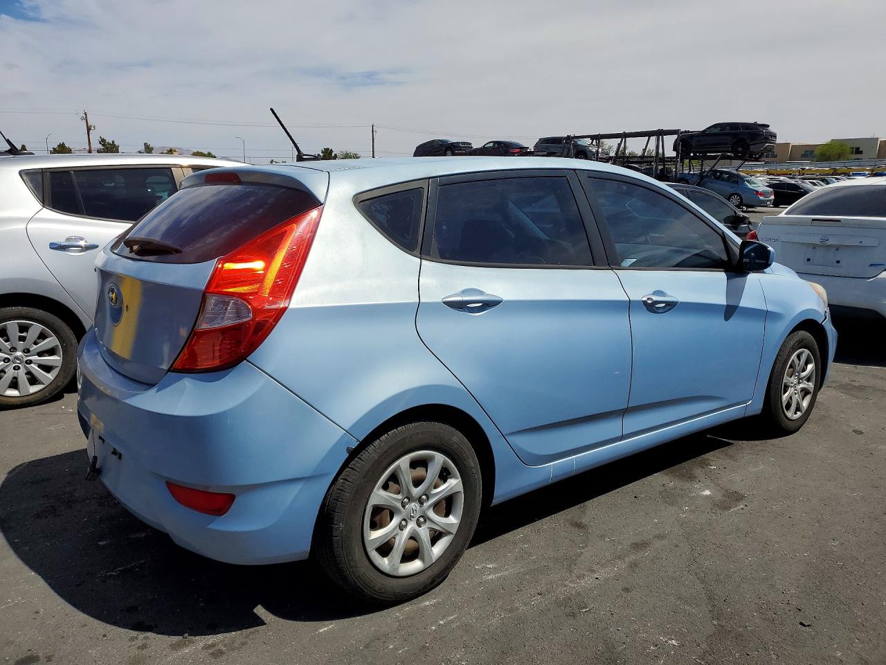 2012 HYUNDAI ACCENT