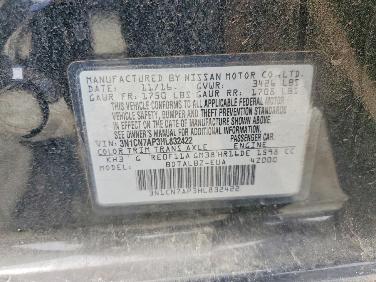 2017 NISSAN VERSA