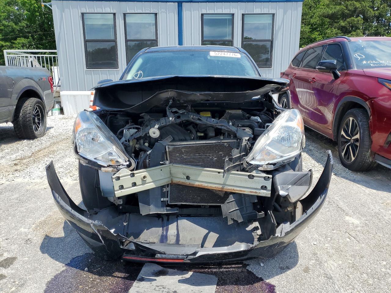 2017 NISSAN VERSA