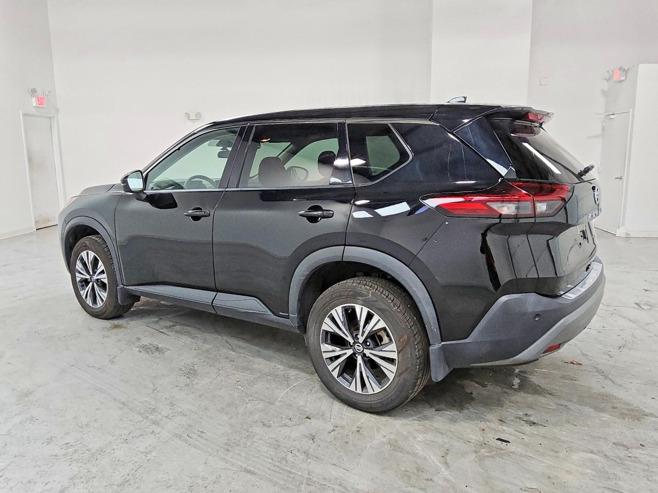 2021 NISSAN ROGUE