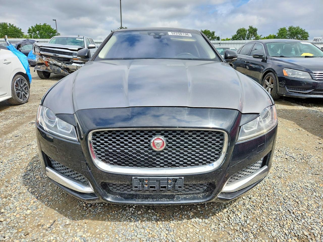 2017 JAGUAR XF