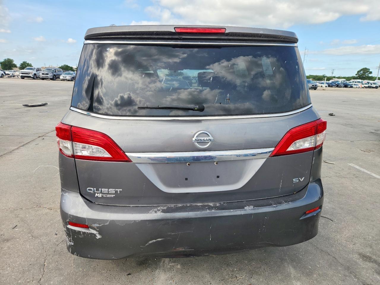 2016 NISSAN QUEST