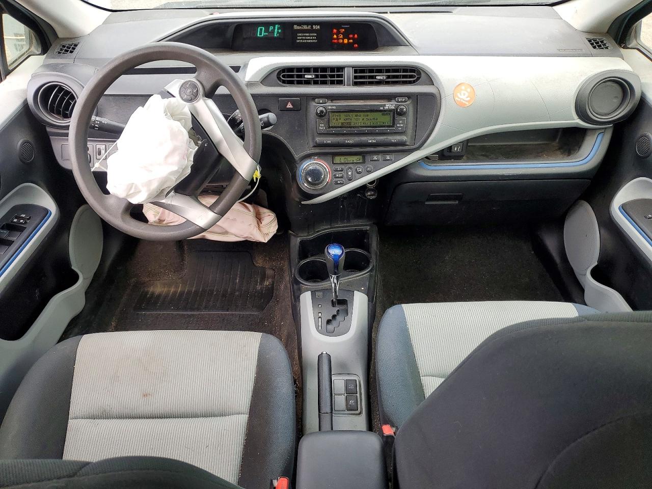 2012 TOYOTA PRIUS
