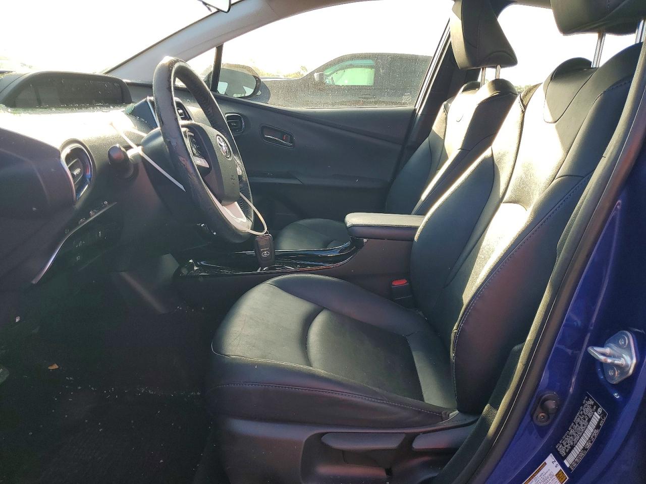 2017 TOYOTA PRIUS