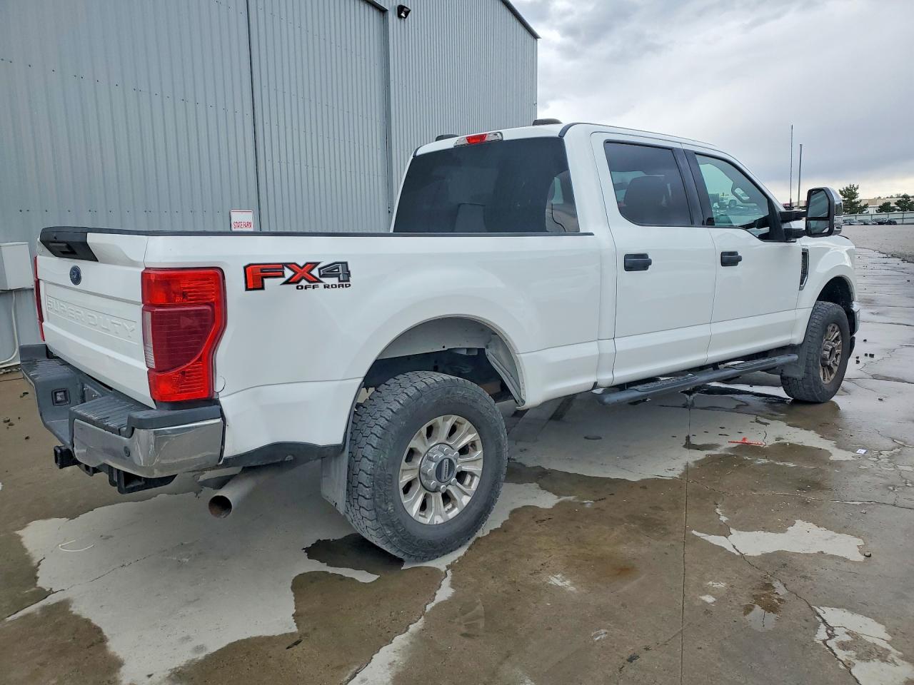 2022 FORD F350
