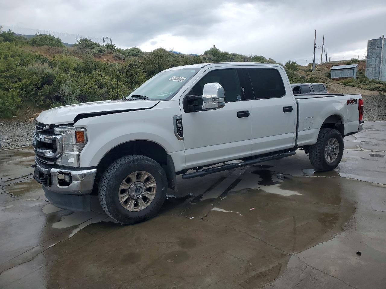 2022 FORD F350
