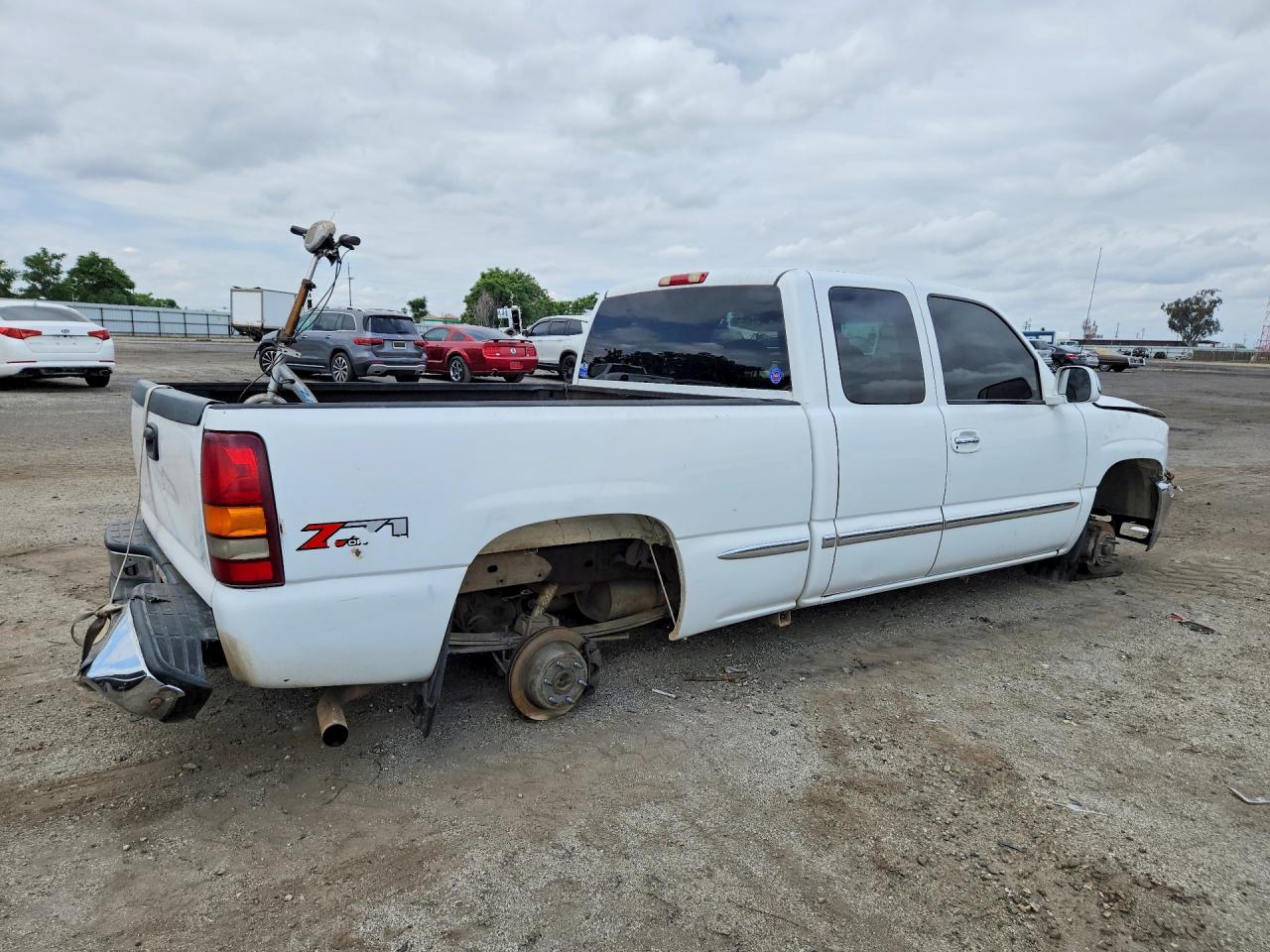 2002 GMC SIERRA
