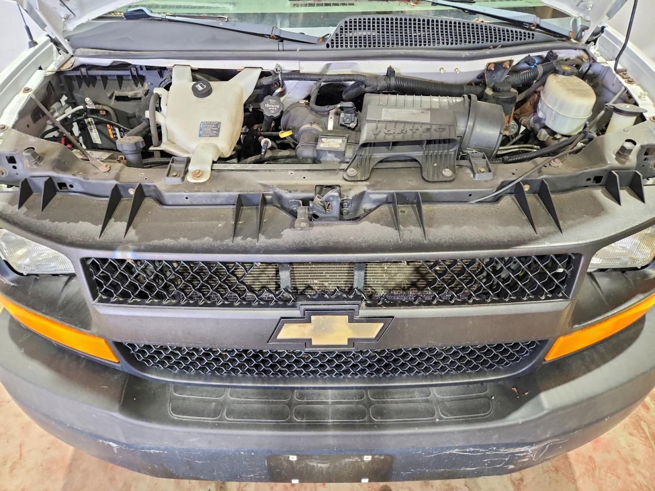 2016 CHEV EXPRESS