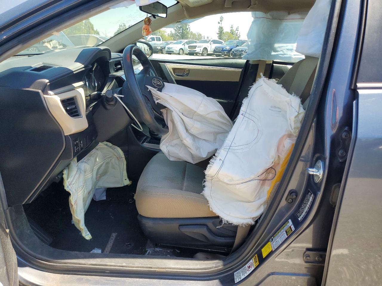 2016 TOYOTA COROLLA