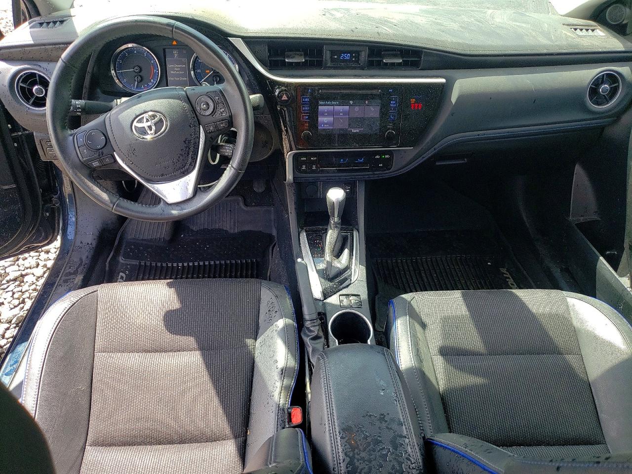 2018 TOYOTA COROLLA