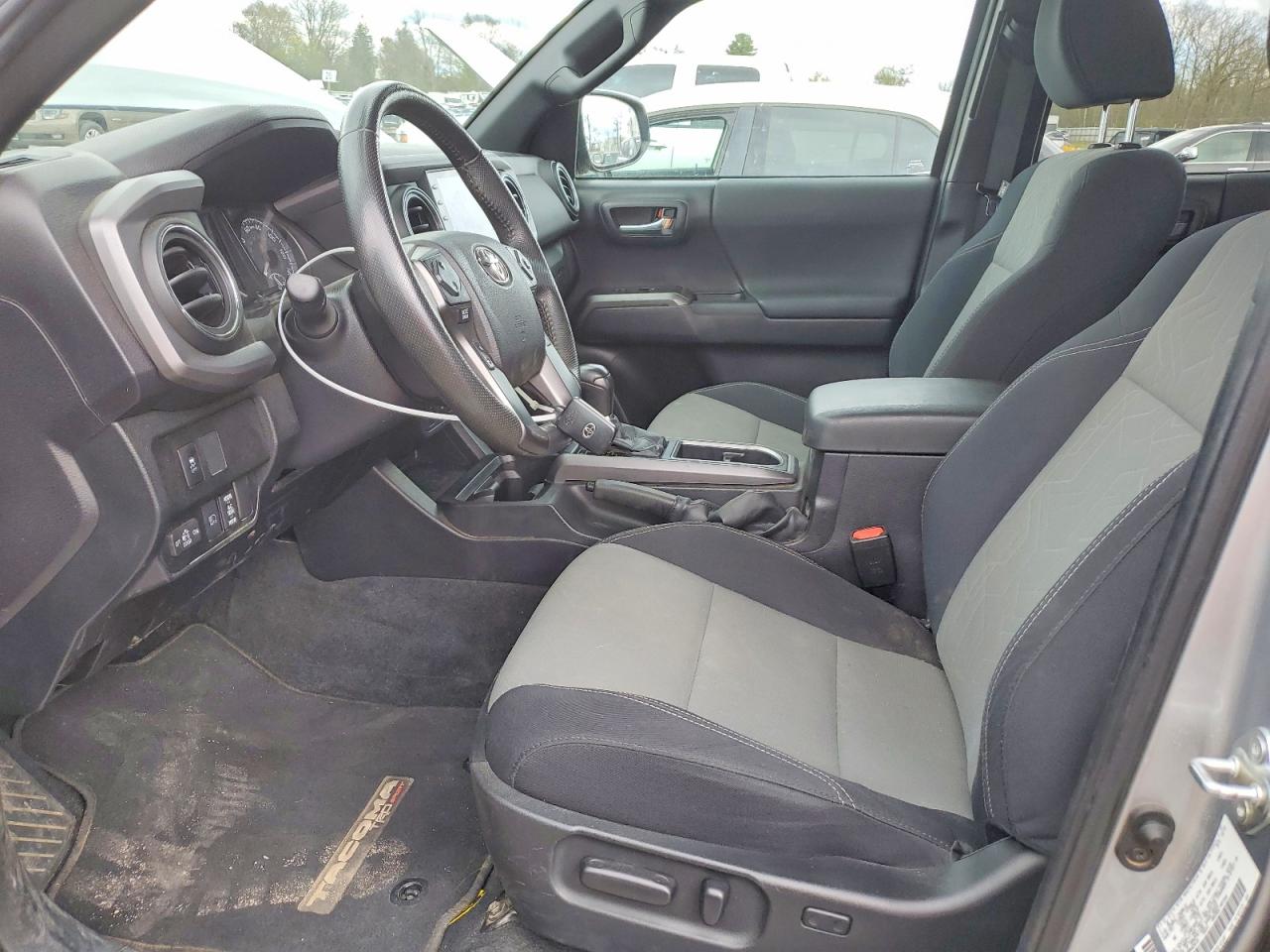 2022 TOYOTA TACOMA