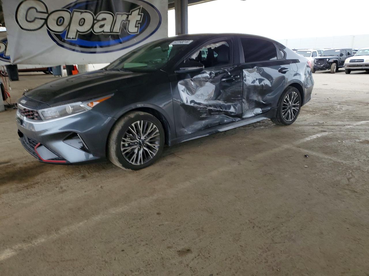 2023 KIA FORTE