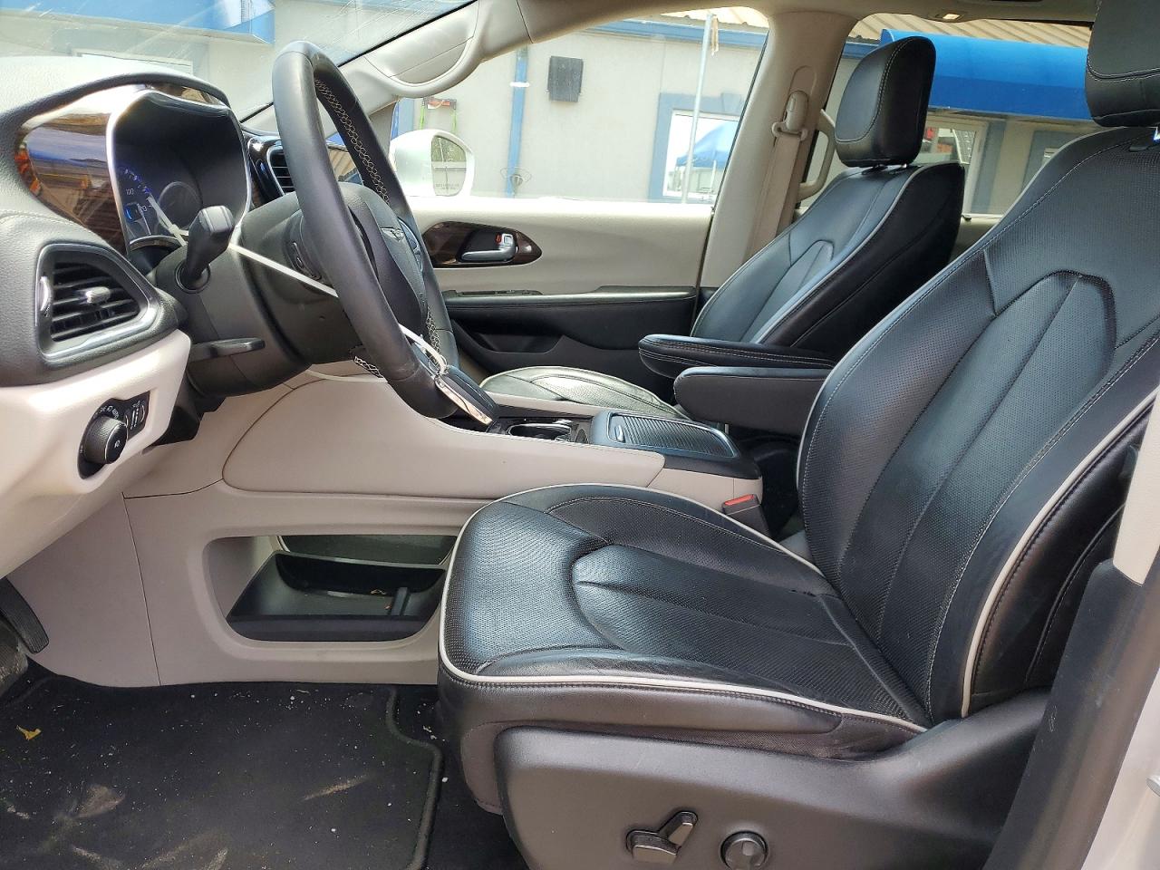 2022 CHRYSLER PACIFICA