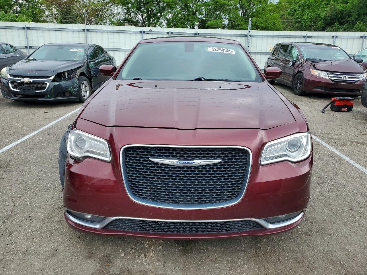 2015 CHRYSLER 300