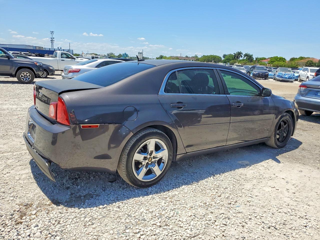 2011 CHEVROLET MALIBU
