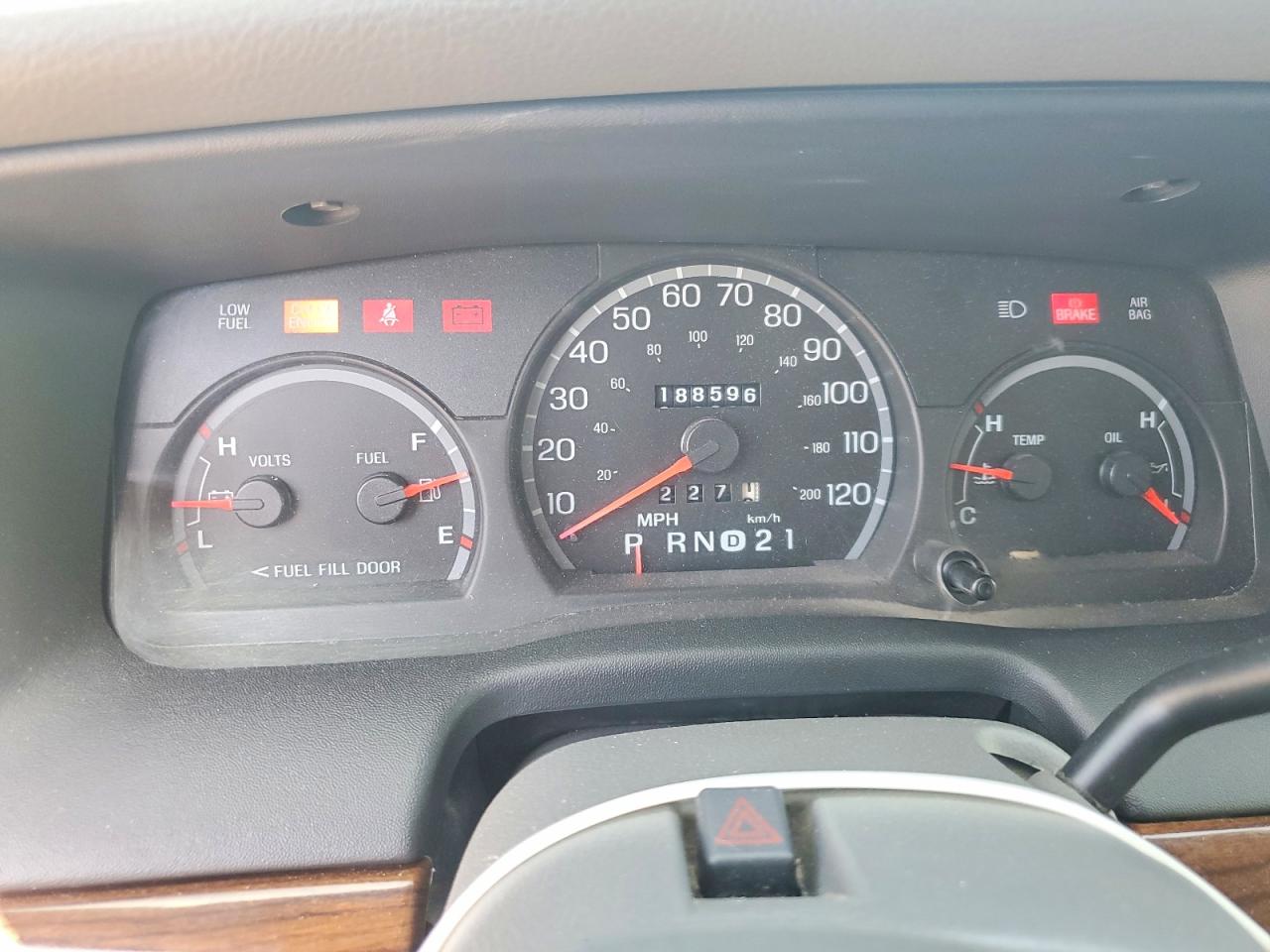 2003 FORD CROWN VIC
