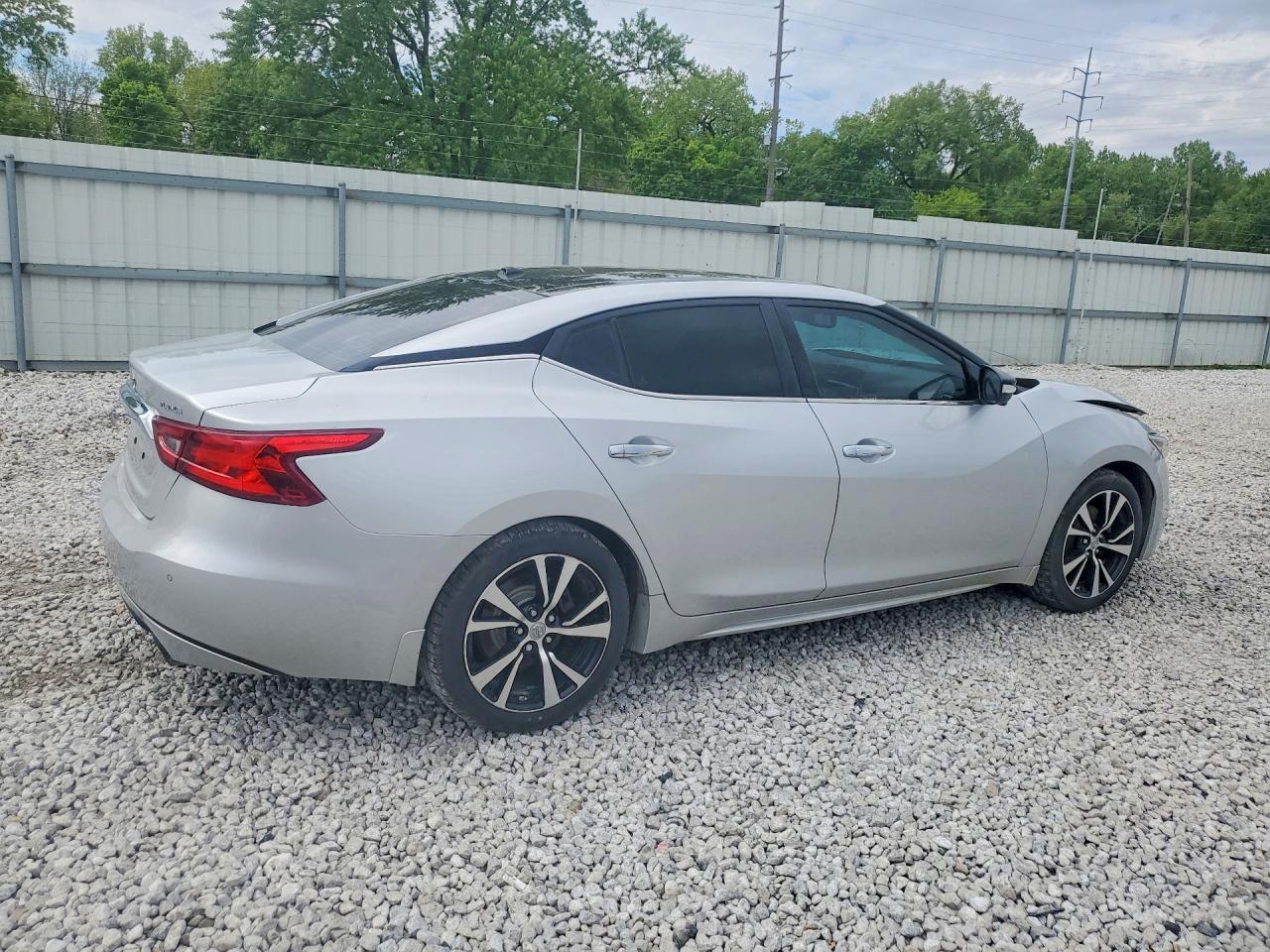 2018 NISSAN MAXIMA