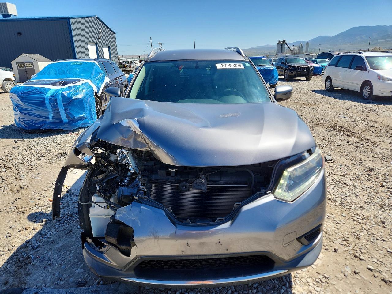 2016 NISSAN ROGUE