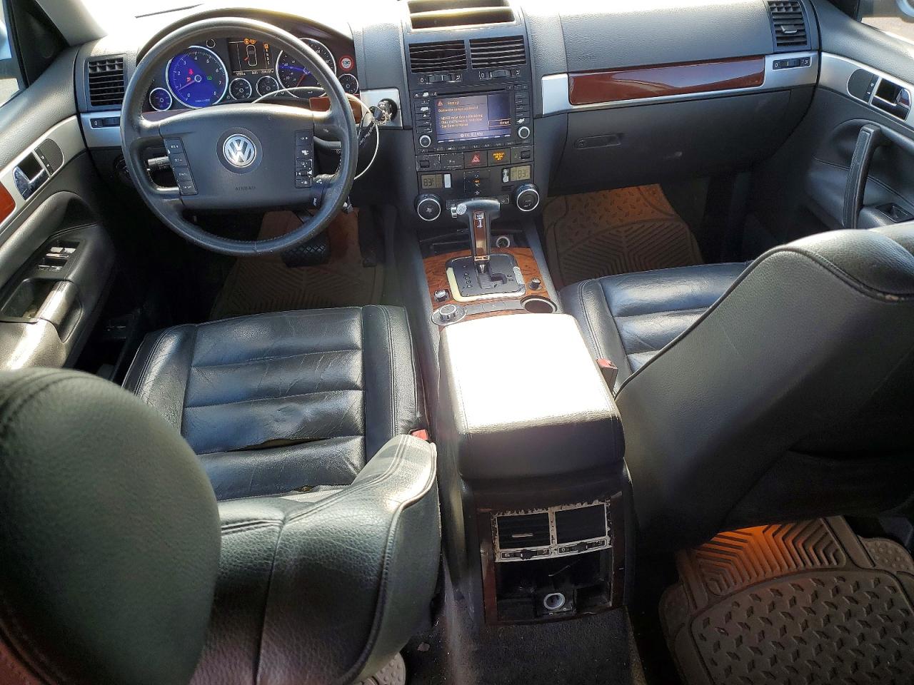 2004 VOLKSWAGEN TOUAREG