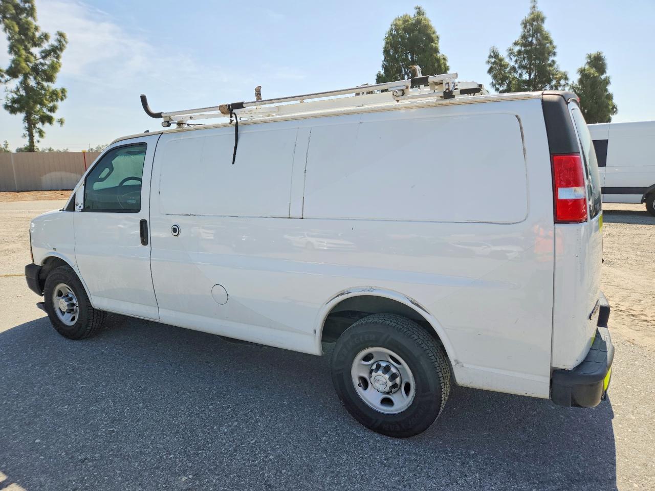 2016 CHEVROLET EXPRESS