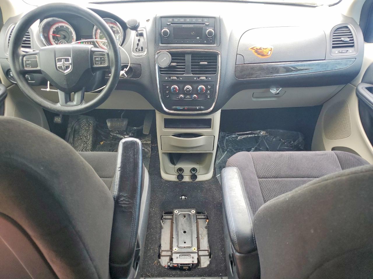 2013 DODGE CARAVAN