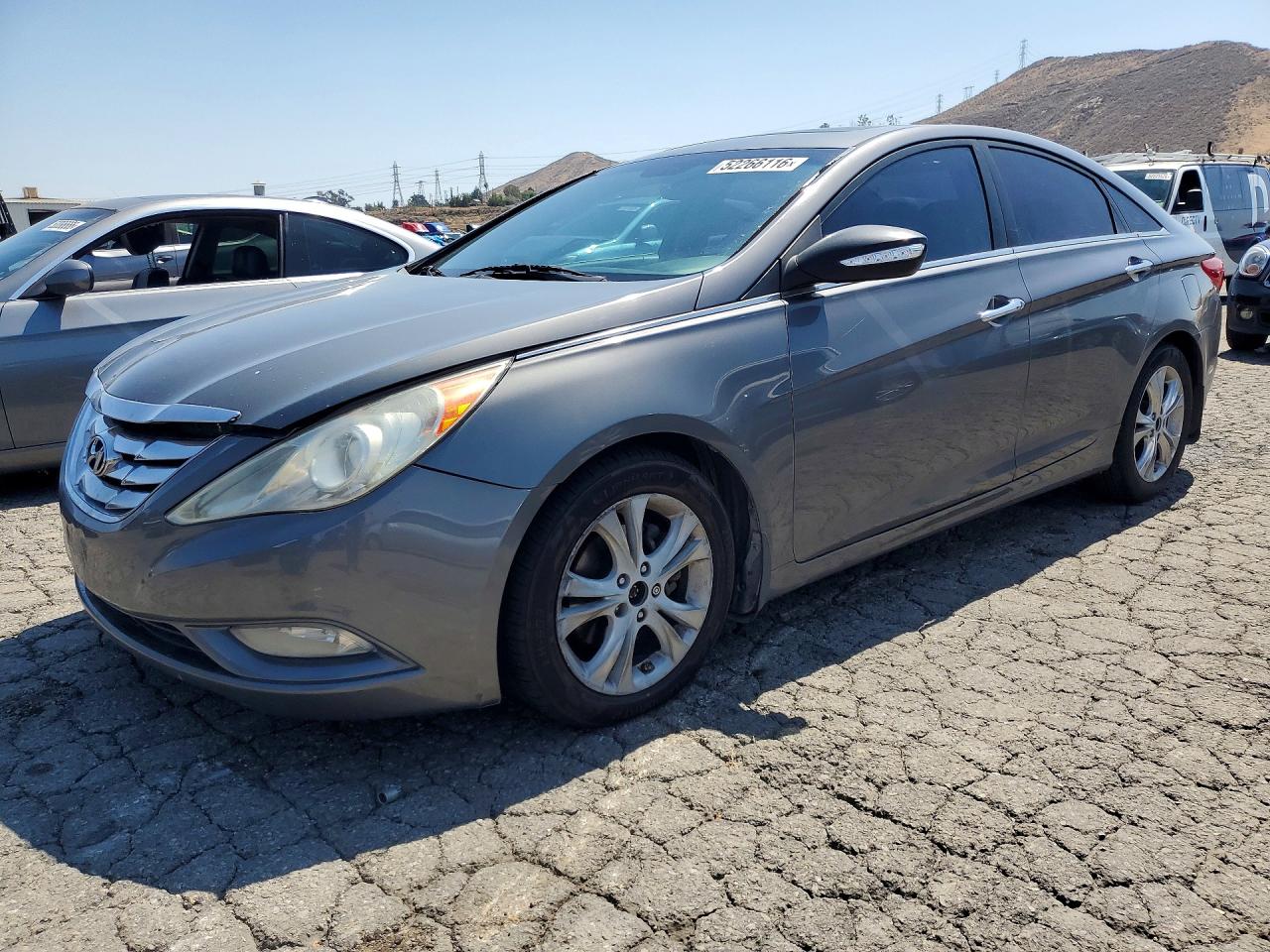 2011 HYUNDAI SONATA