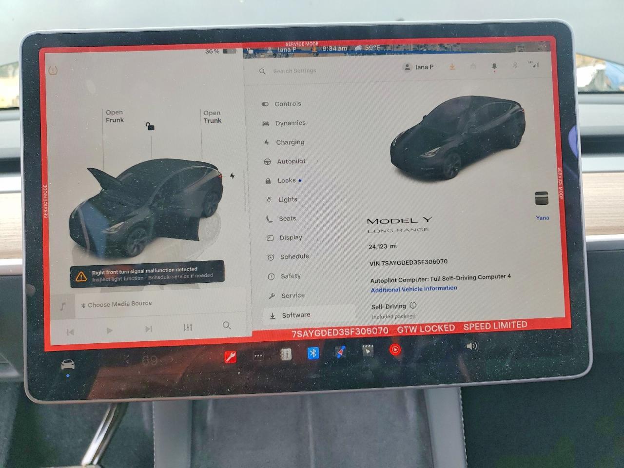 2025 TESLA MODEL Y